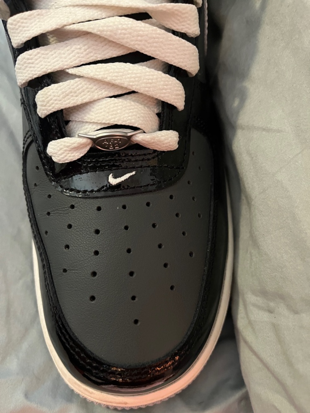 Nike Air Force 1 Low Black Patent with White Swoosh - Picture 2 of 7